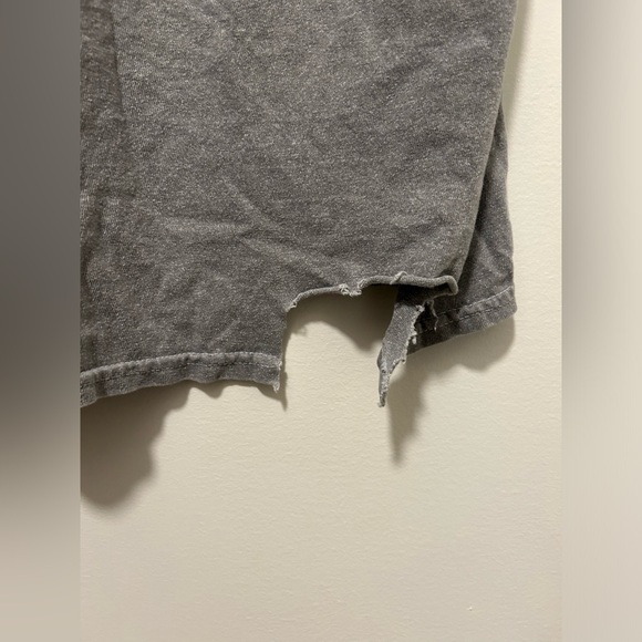 medium gray def leopard t shirt! - Picture 3 of 5